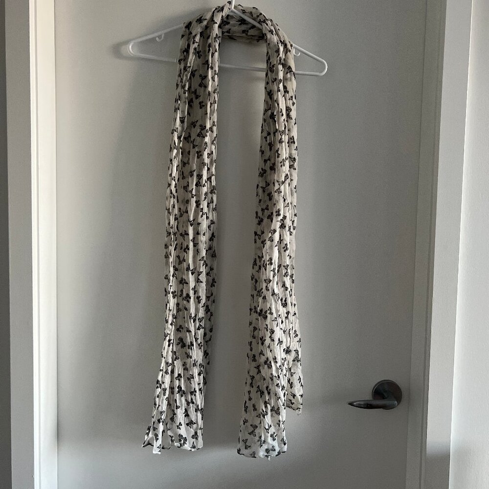 Garage White Black Bow Print Scarf Lightweight Neck Scarf Pattern